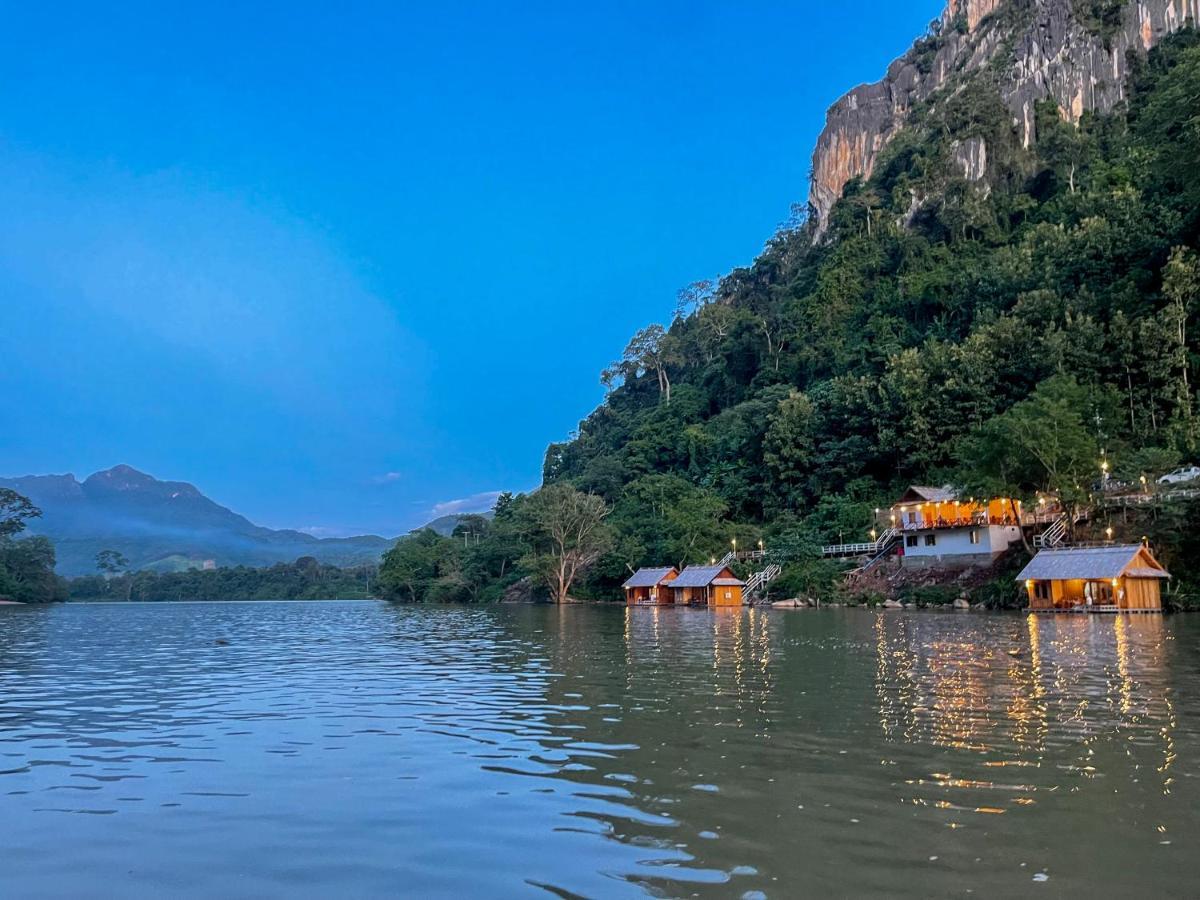Hotel Nongkhiaw The Float House Exteriér fotografie