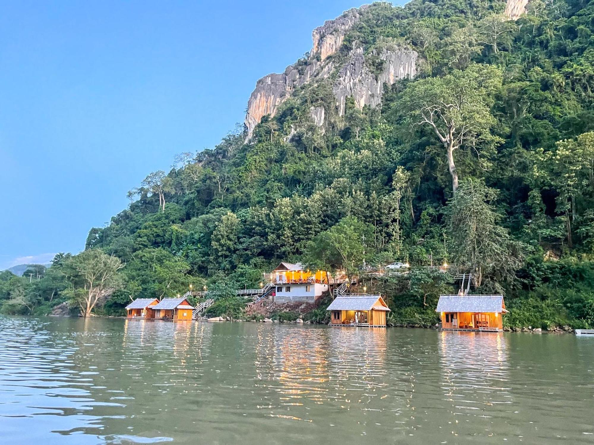 Hotel Nongkhiaw The Float House Exteriér fotografie