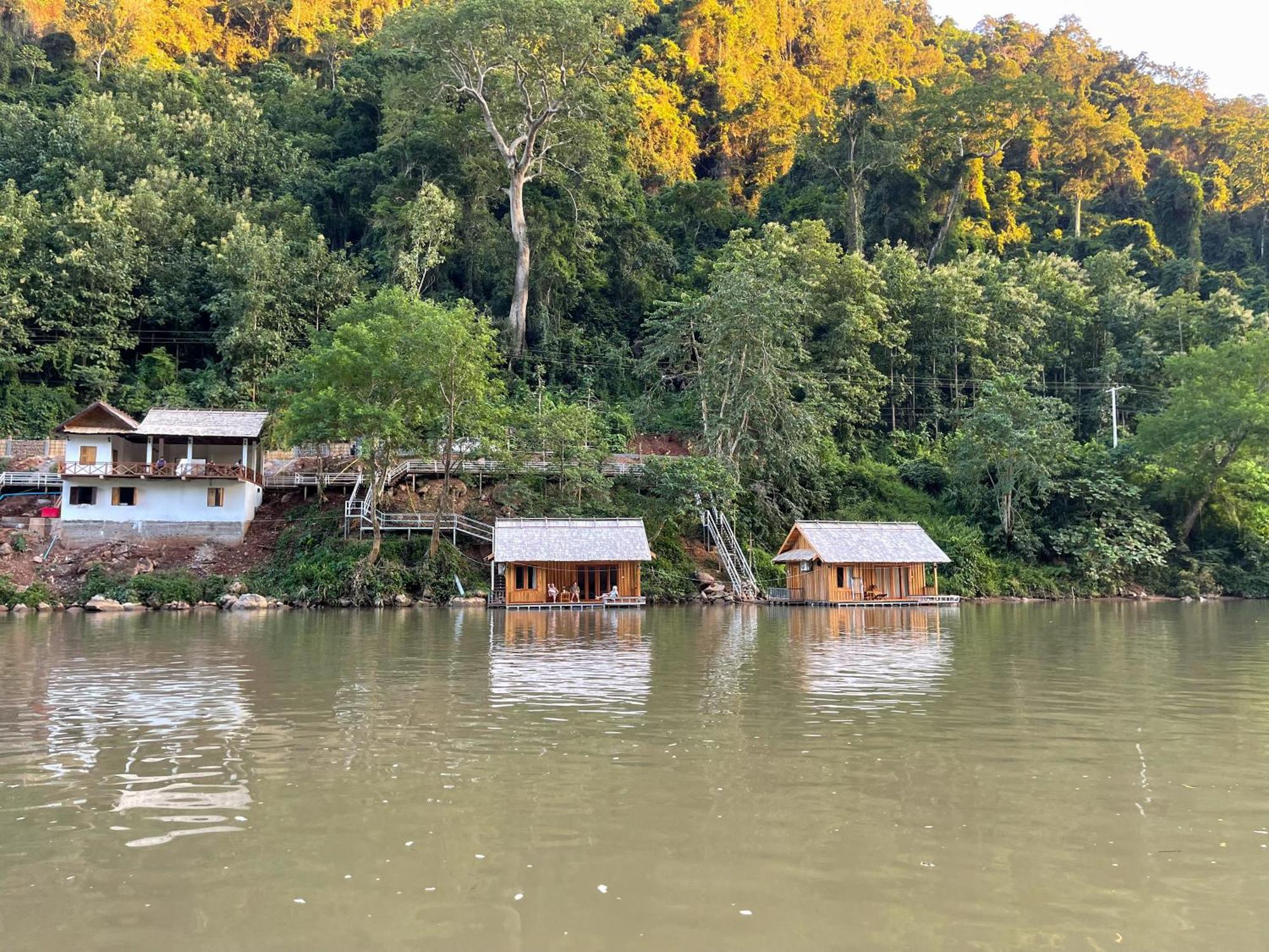 Hotel Nongkhiaw The Float House Exteriér fotografie